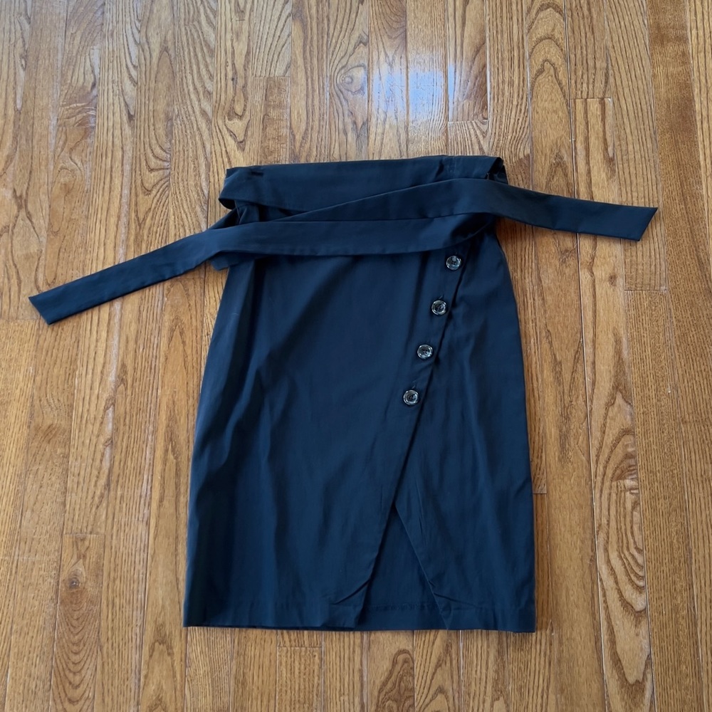NEW Forever 21 Black Mini Skirt
